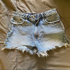 Abercrombie Annie high rise shorts